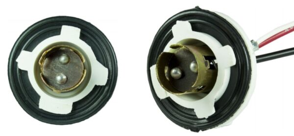 SOCKET LAMPARA 7020-7031 4 GUIAS 2 CONTACTOS