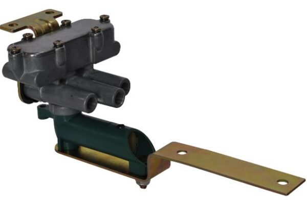 VALVULA NIVEL SUSPENSION NEUMATICA NEWAY PUERTO 1/