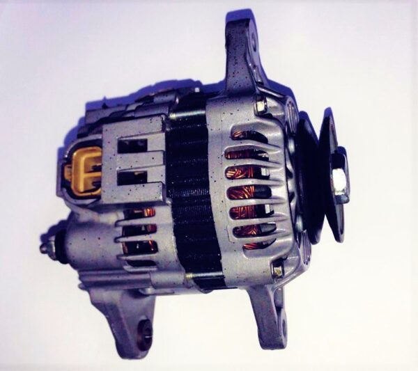 ALTERNADOR ORIGINAL MAZDA 323SPRINT 40 AMP 12V